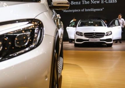 Mobil Mewah Mercedes-Benz Siap Dipajangkan di IIMS 2017